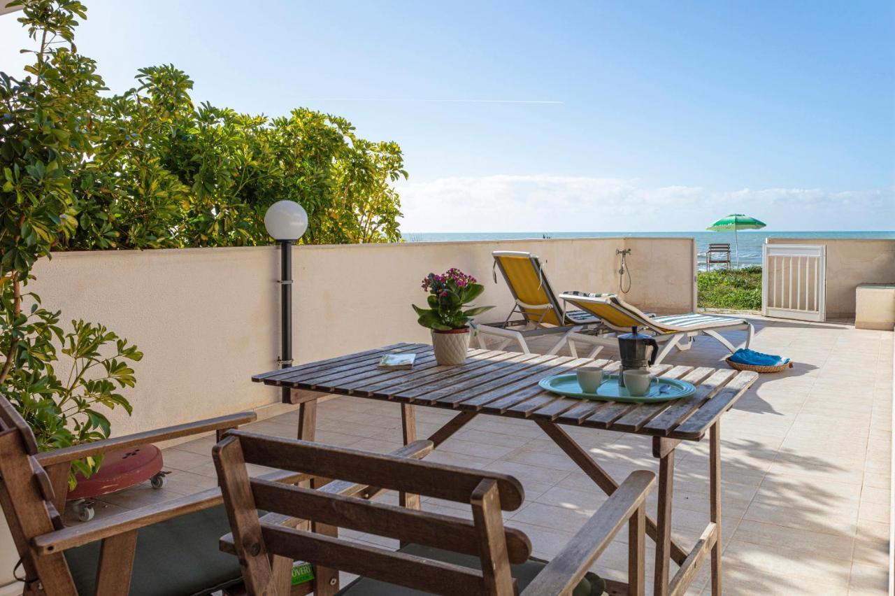Marinella Sul Mare Villa Punta Secca Eksteriør billede